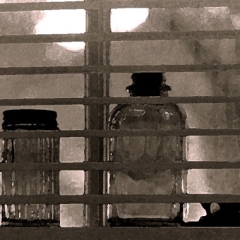 Sill/Rain